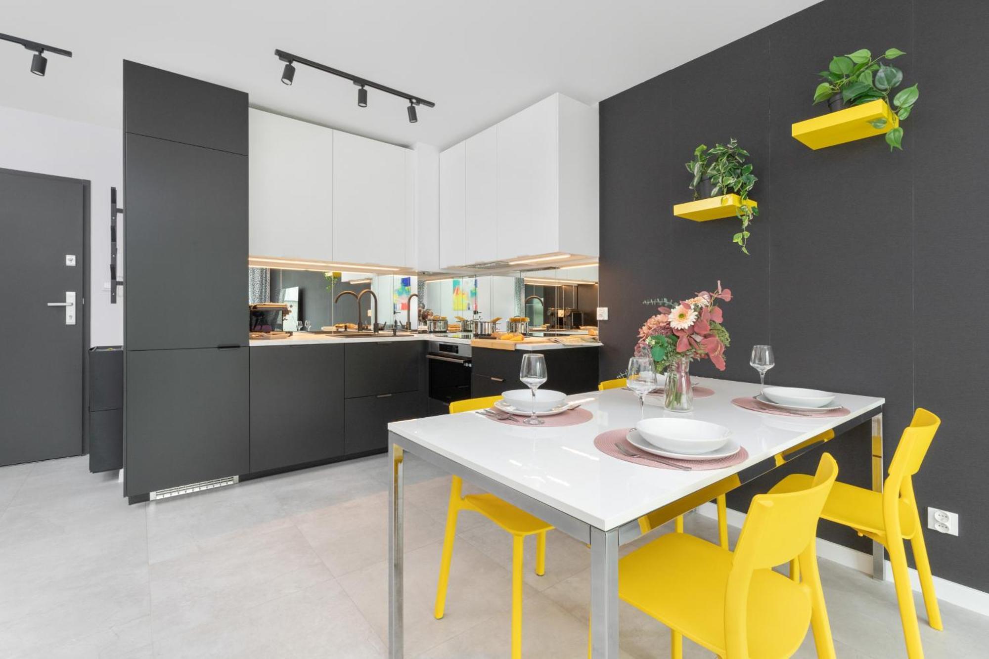 Sea And Stadium In Good Design With Parking & Garden By Rent Like Apartamento Gdansk