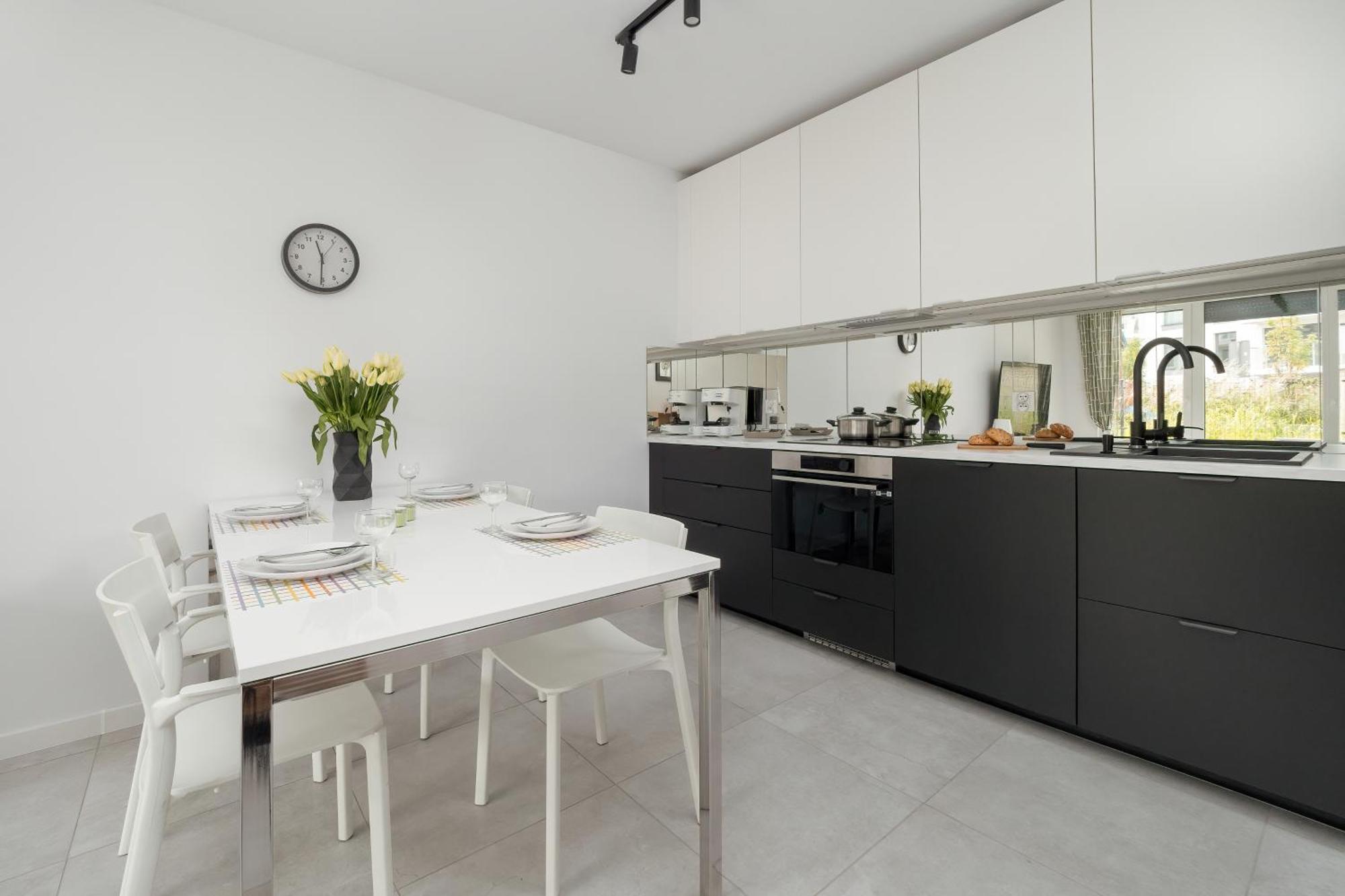 Sea And Stadium In Good Design With Parking & Garden By Rent Like Apartamento