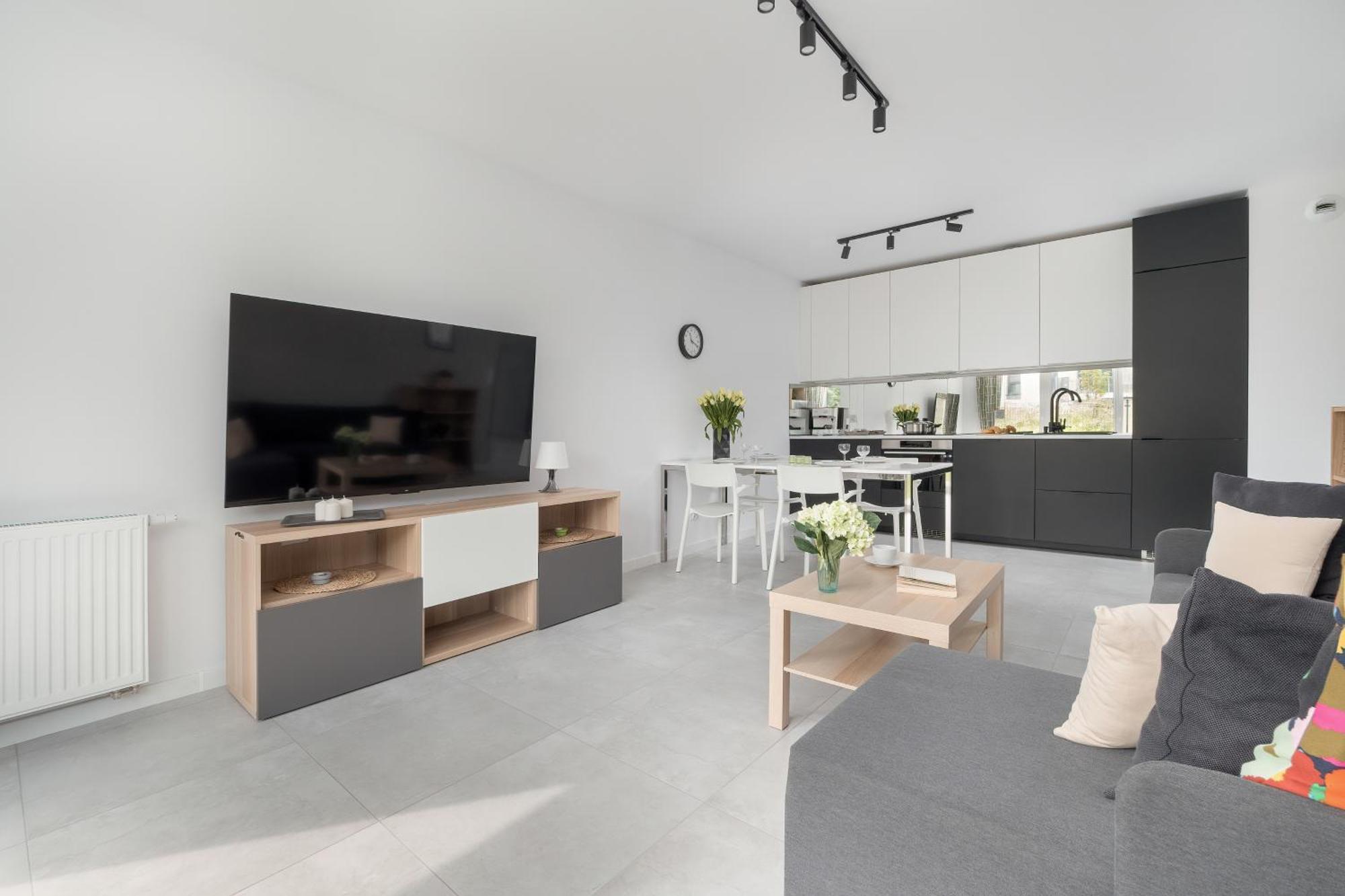 Sea And Stadium In Good Design With Parking & Garden By Rent Like Apartment